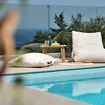Thea Lux Коритион