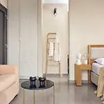Thea Lux Вилла