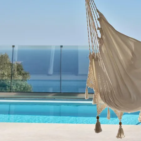 Thea Lux * Korithion